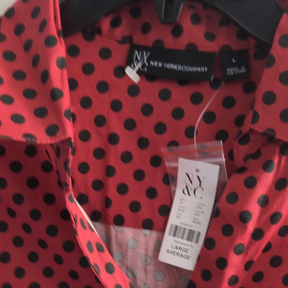 New With Tags New York & Company Red Polka Dot Blouse Vintage Vibe Size Large - Picture 3 of 12